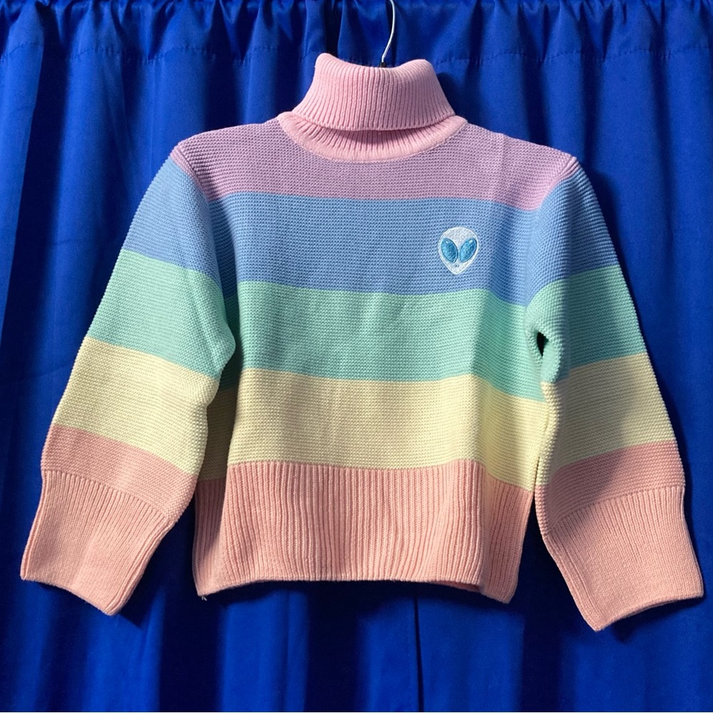 Pastel Rainbow Alien Turtleneck Sweater 🌈👽